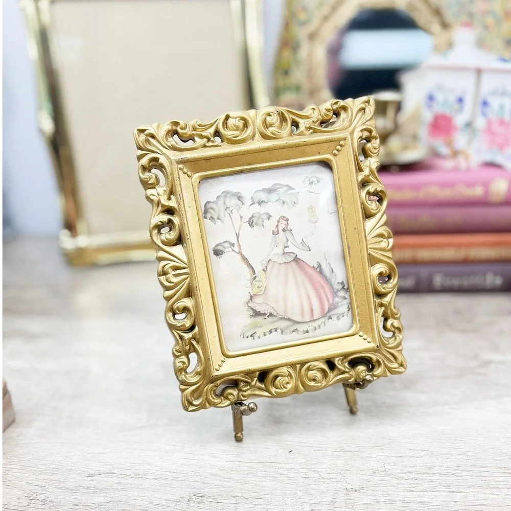 Vintage Benton Glass Gold Ornate Picture Frame Curved Bubble Glass Victorian